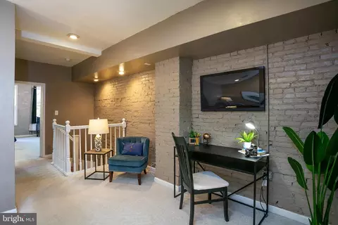 306 E Randall St, Baltimore, MD 21230 photo 13