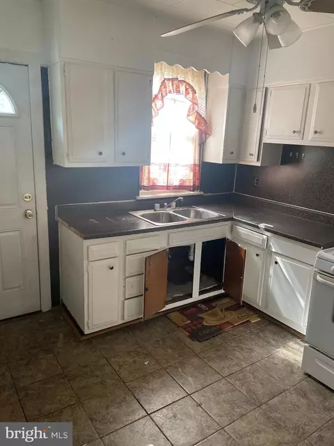 2217 Cecil Ave, Baltimore, MD 21218 photo 6