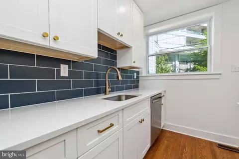 1345 Andre St, Baltimore, MD 21230 photo 4