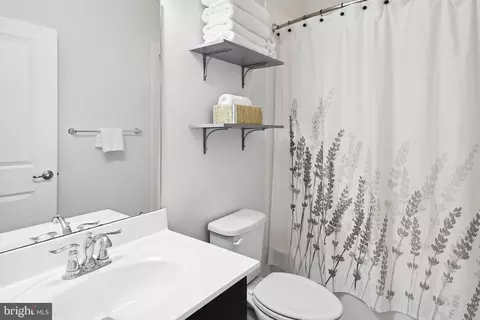 820 Oldham St, Baltimore, MD 21224 photo 27
