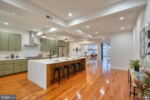 1128 Hull St, Baltimore, MD 21230 photo 22
