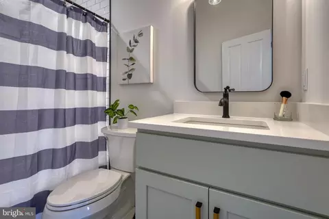 1128 Hull St, Baltimore, MD 21230 photo 75