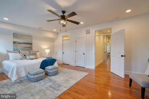 1128 Hull St, Baltimore, MD 21230 photo 45