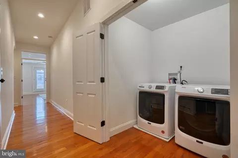 1128 Hull St, Baltimore, MD 21230 photo 62