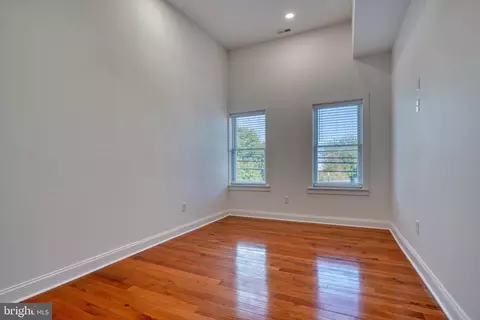 1128 Hull St, Baltimore, MD 21230 photo 69