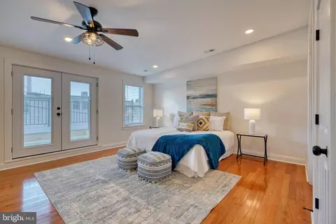 1128 Hull St, Baltimore, MD 21230 photo 44