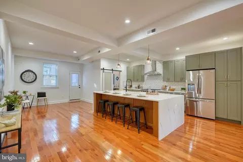 1128 Hull St, Baltimore, MD 21230 photo 20