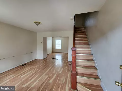 3520 Esther Pl, Baltimore, MD 21224 photo 4
