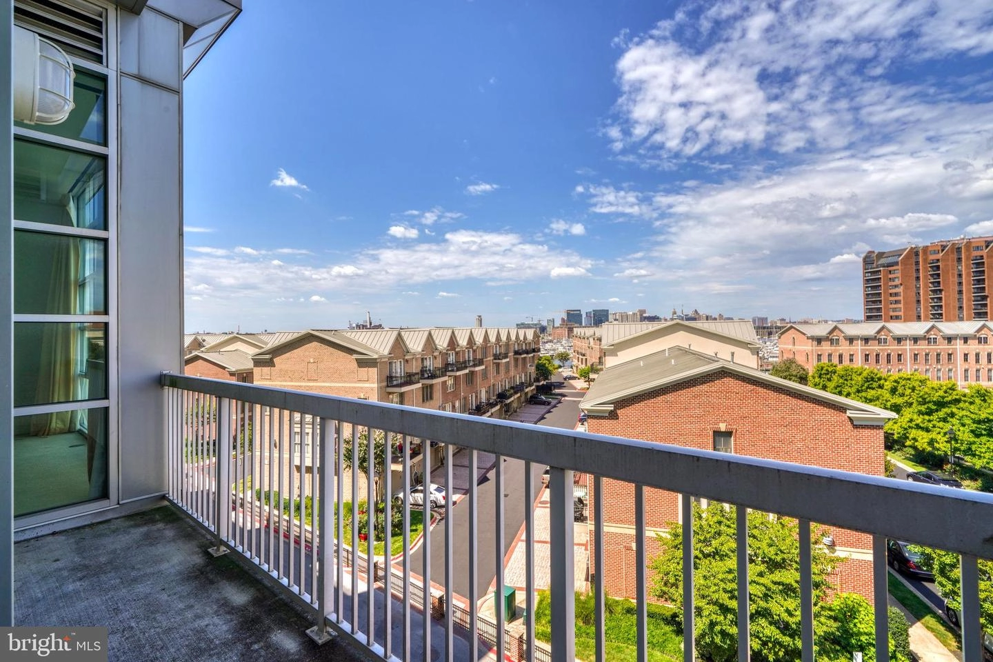 2772 Lighthouse Pt E #405, Baltimore, MD 21224 photo 18