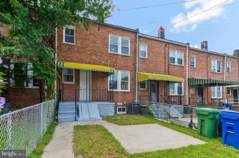 Exterior - 308 N Monastery Ave, Baltimore, MD 21229 photo 5 of 6