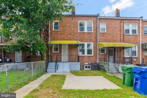 Exterior - 308 N Monastery Ave, Baltimore, MD 21229 photo 4 of 6