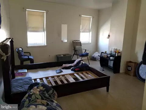 1023 E Biddle St, Baltimore, MD 21202 photo 6