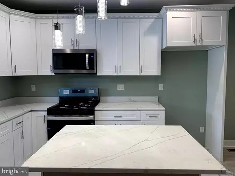 606 N Luzerne Ave, Baltimore, MD 21205 photo 5