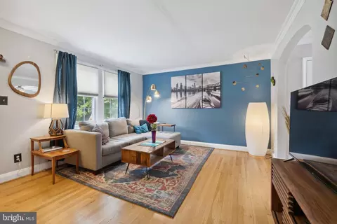 921 E Lake Ave, Baltimore, MD 21212 photo 5