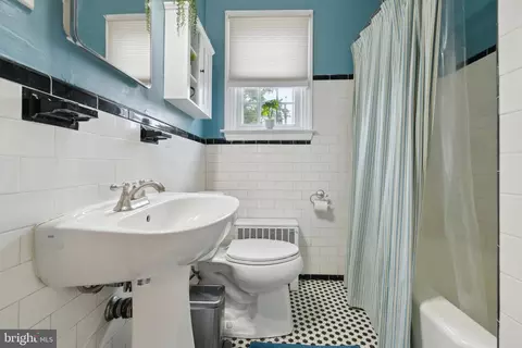 921 E Lake Ave, Baltimore, MD 21212 photo 26