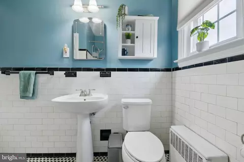 921 E Lake Ave, Baltimore, MD 21212 photo 27