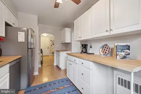 921 E Lake Ave, Baltimore, MD 21212 photo 11
