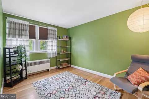 921 E Lake Ave, Baltimore, MD 21212 photo 25