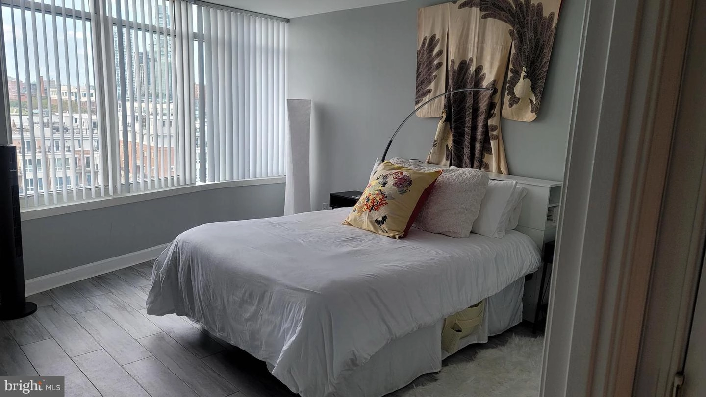 100 Harborview Dr #607, Baltimore, MD 21230 photo 24