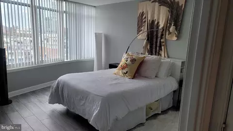 100 Harborview Dr #607, Baltimore, MD 21230 photo 24