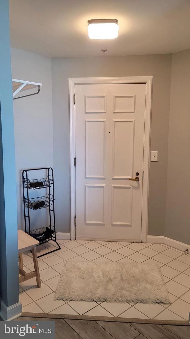 100 Harborview Dr #607, Baltimore, MD 21230 photo 4