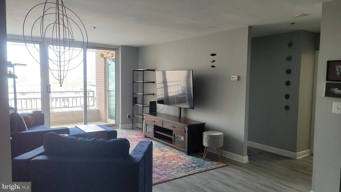 100 Harborview Dr #607, Baltimore, MD 21230 photo 6