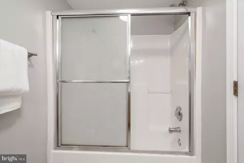 1831 E Lombard St, Baltimore, MD 21231 photo 26