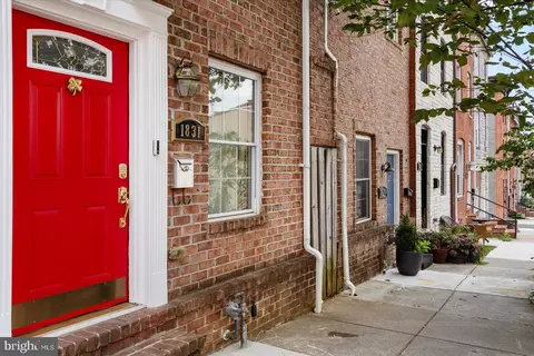 1831 E Lombard St, Baltimore, MD 21231 photo 3