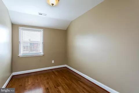1310 Crofton Rd, Baltimore, MD 21239 photo 13