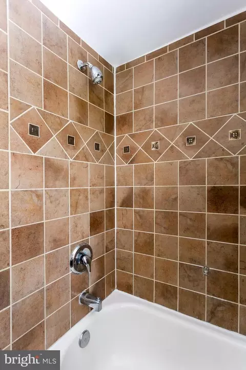 1310 Crofton Rd, Baltimore, MD 21239 photo 10