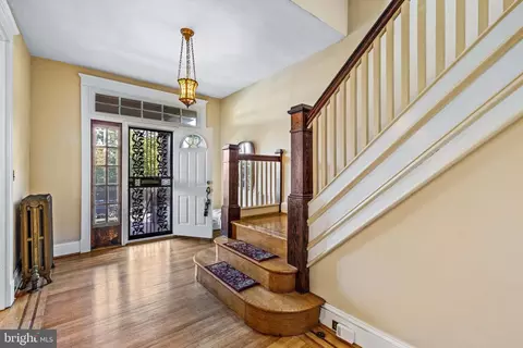 333 E 30th St, Baltimore, MD 21218 photo 4