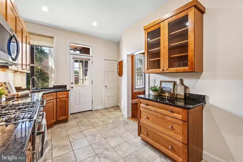 333 E 30th St, Baltimore, MD 21218 photo 19