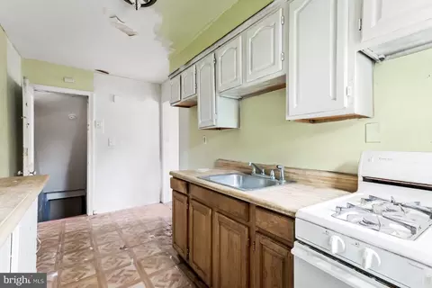 4922 Edgemere Ave, Baltimore, MD 21215 photo 12