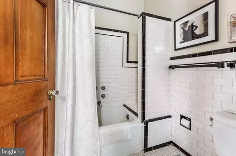 300 Somerset Rd, Baltimore, MD 21210 photo 32