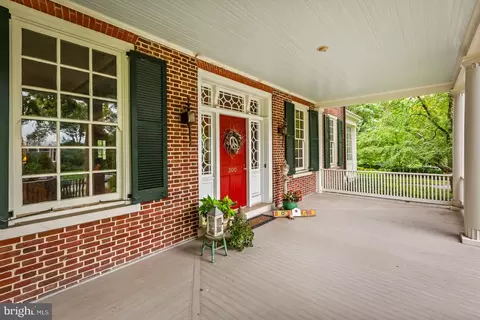 300 Somerset Rd, Baltimore, MD 21210 photo 3