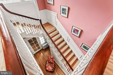 300 Somerset Rd, Baltimore, MD 21210 photo 9