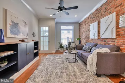 649 S Curley St, Baltimore, MD 21224