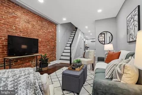 1709 Lancaster St, Baltimore, MD 21231 photo 6