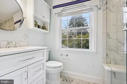 111 Bellemore Rd, Baltimore, MD 21210 photo 30