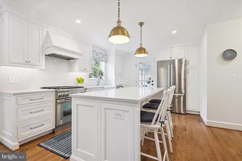111 Bellemore Rd, Baltimore, MD 21210 photo 13