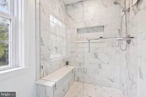 111 Bellemore Rd, Baltimore, MD 21210 photo 31