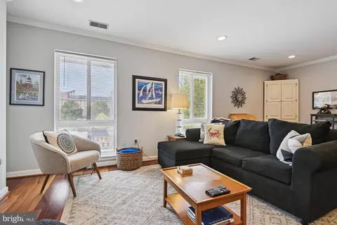 419 South Sharp Street #R 12, Baltimore, MD 21201 photo 9