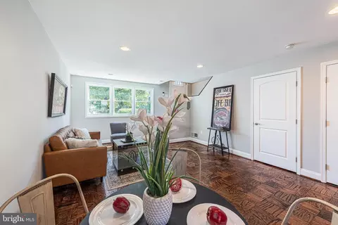4806 Midline Rd, Baltimore, MD 21206 photo 5