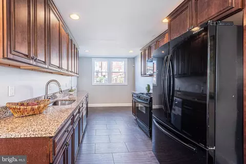 4806 Midline Rd, Baltimore, MD 21206 photo 7