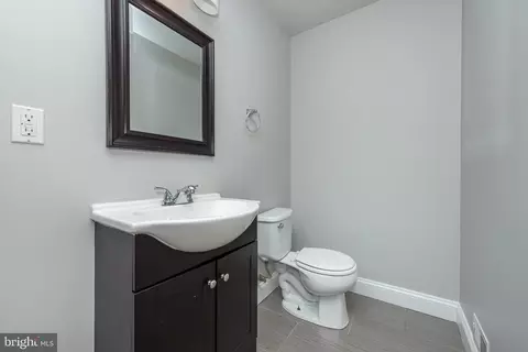 4806 Midline Rd, Baltimore, MD 21206 photo 17