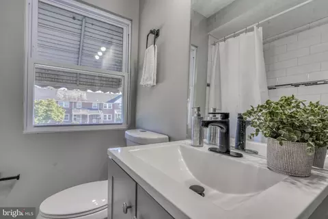 1300 Crofton Rd, Baltimore, MD 21239 photo 33