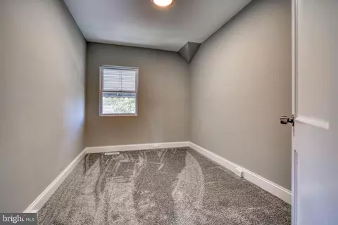 1300 Crofton Rd, Baltimore, MD 21239 photo 28
