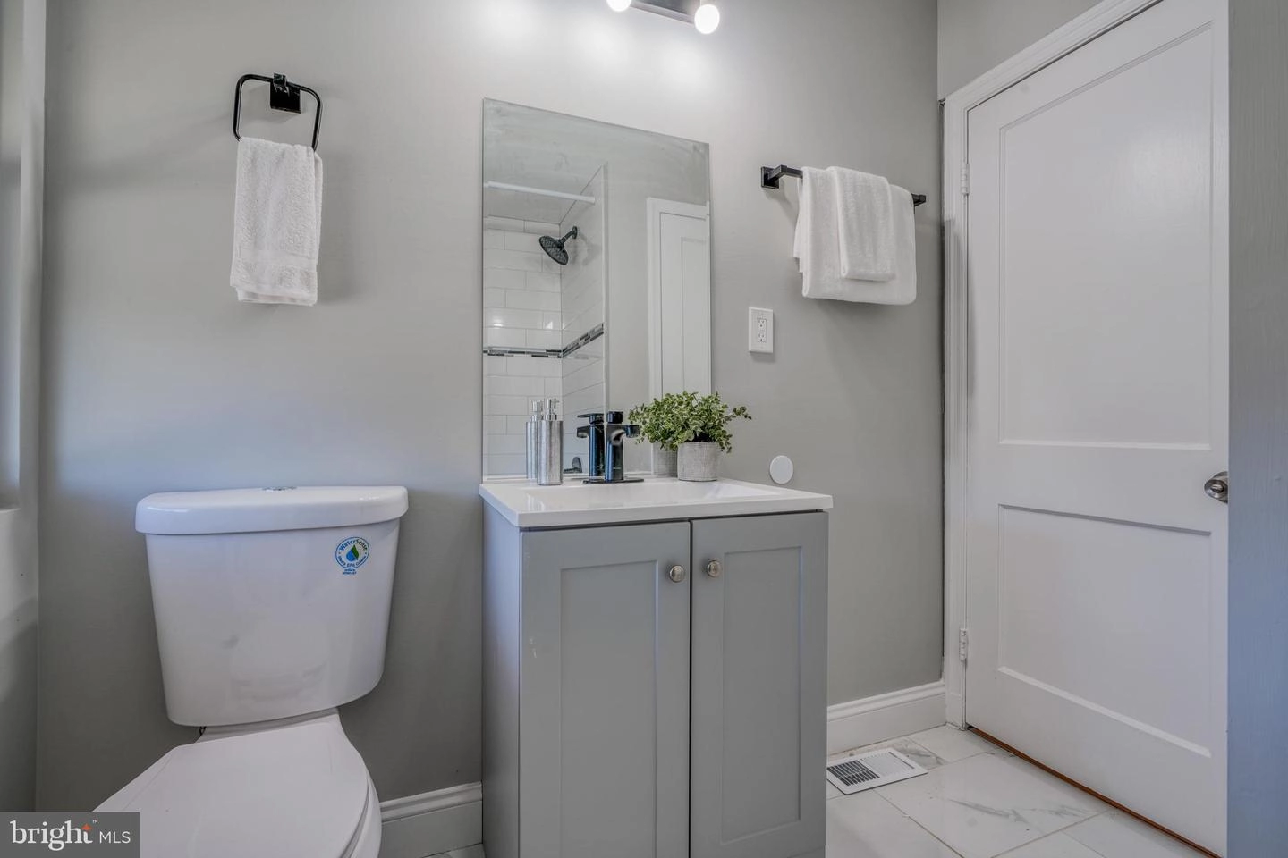 1300 Crofton Rd, Baltimore, MD 21239 photo 35
