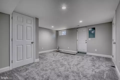 1300 Crofton Rd, Baltimore, MD 21239 photo 39
