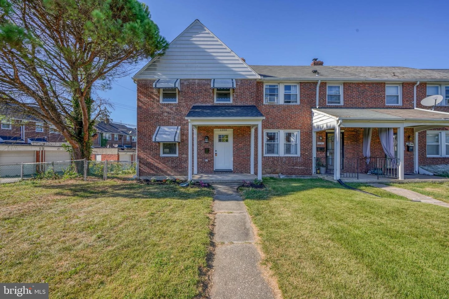 1300 Crofton Rd, Baltimore, MD 21239 photo 2